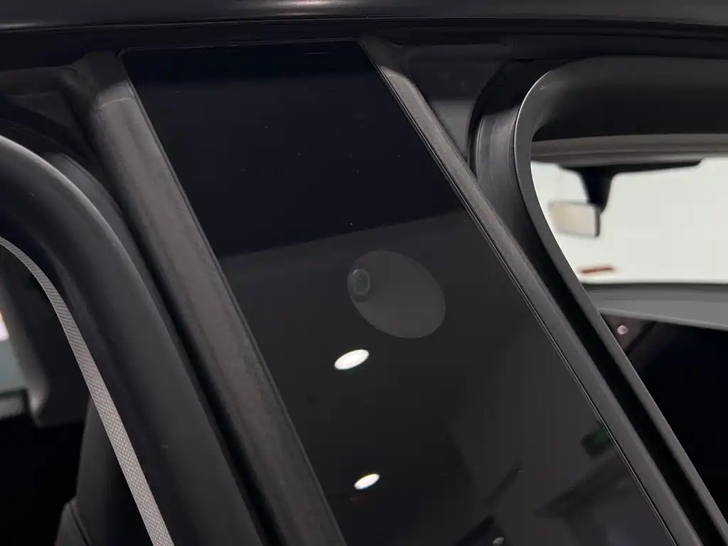 Tesla Model Y 2023 Long Range All-Wheel Drive