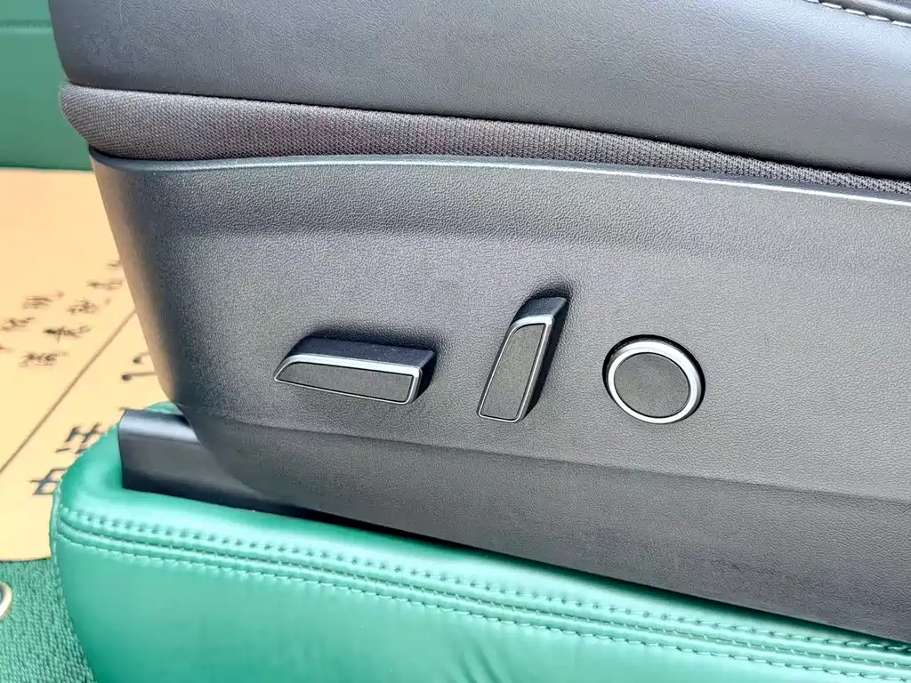Model Y Long Range All-Wheel Drive