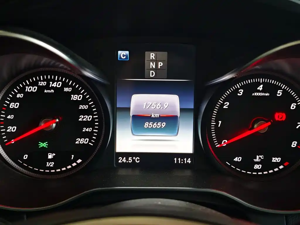 Mercedes-Benz GLC 260 4MATIC Luxury Edition 2018