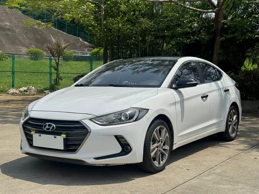Hyundai Elantra 2016 1.6L Auto Elite
