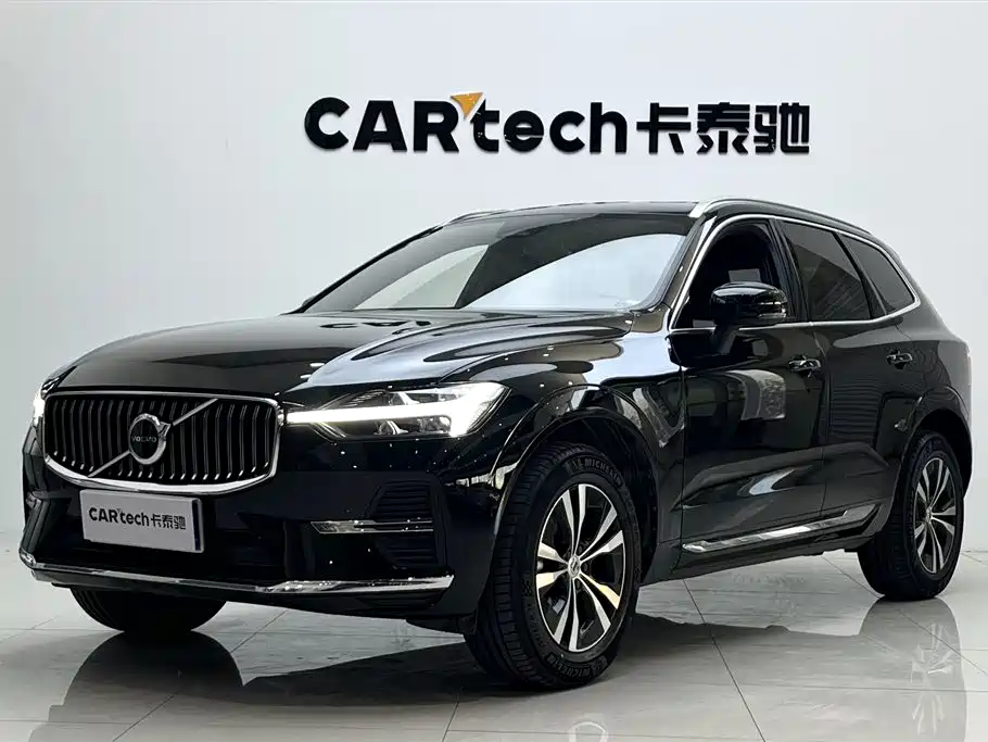 Volvo XC60 2022 B5 AWD Inscription