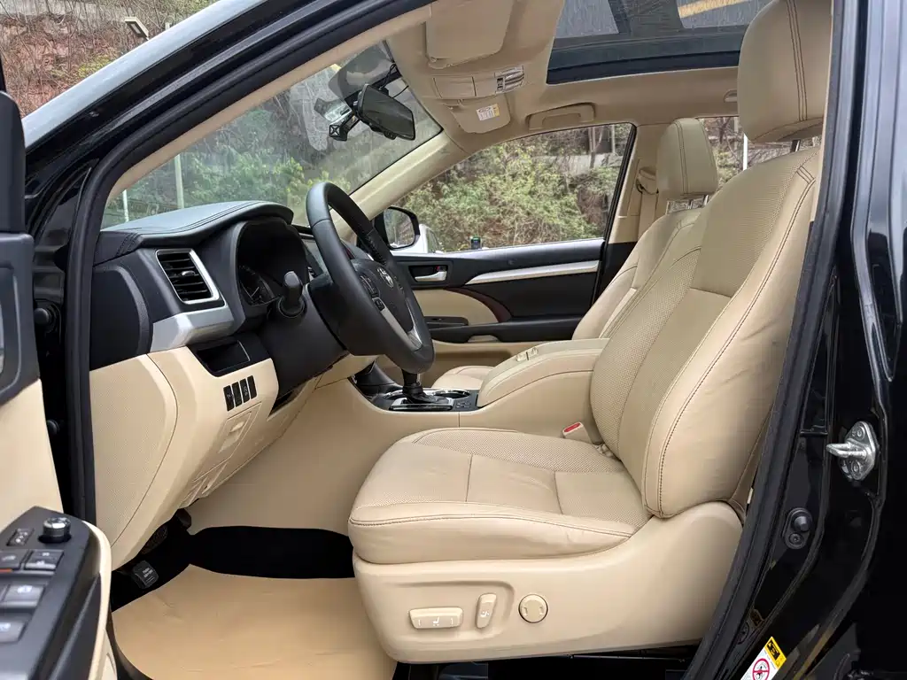 Toyota Highlander 2017 2.0T AWD Luxury 7-Seater