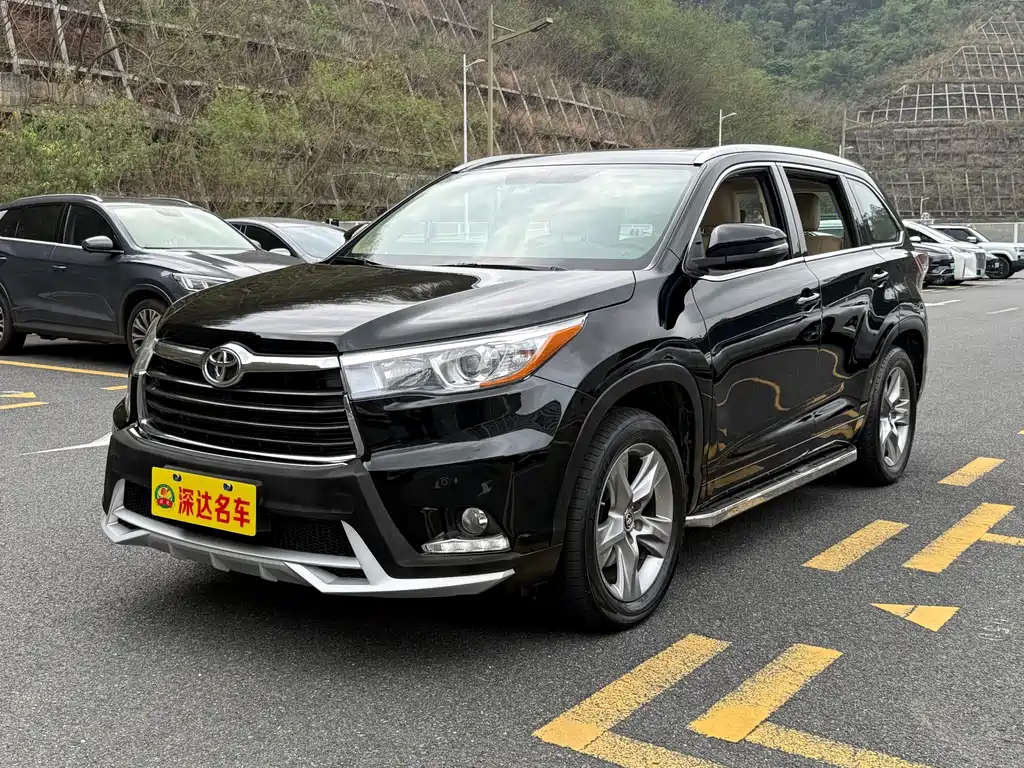 Toyota Highlander 2017 2.0T AWD Luxury 7-Seater