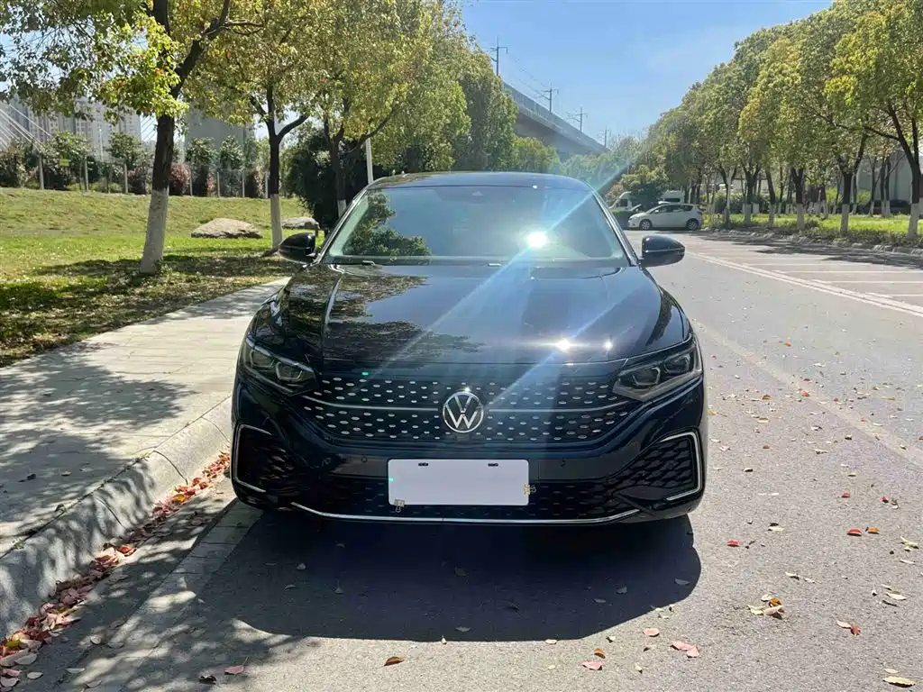 Volkswagen Passat 2022 330TSI Starry Sky Luxury Edition