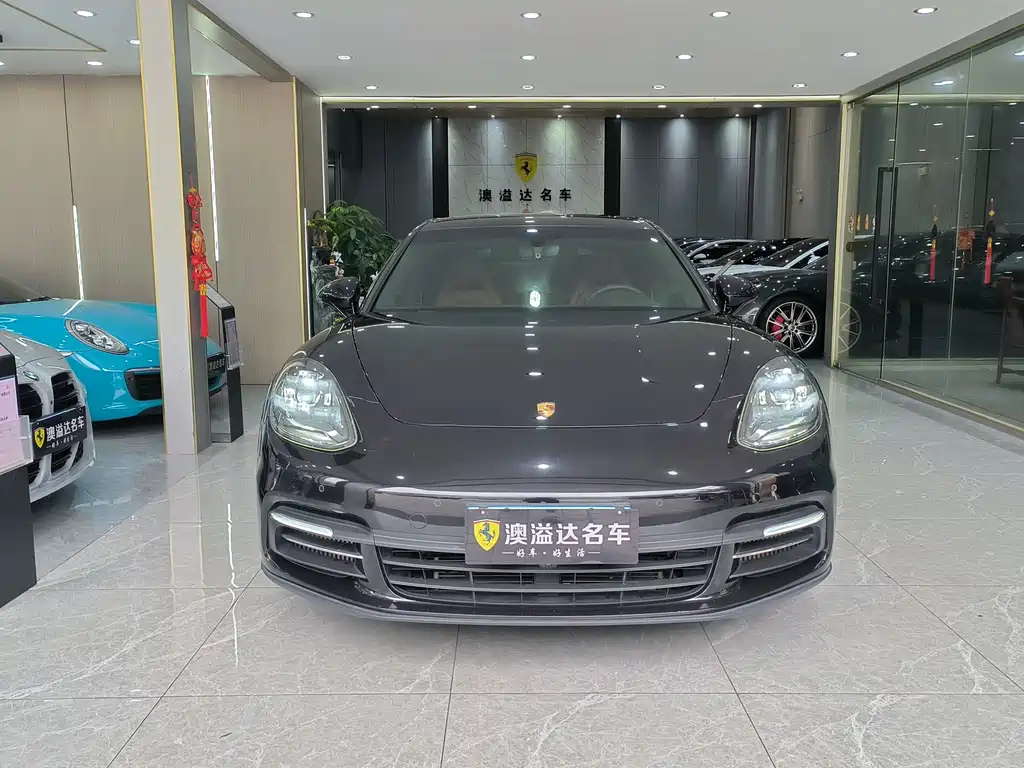 2019 Porsche Panamera 4 Executive LWB 2.9T
