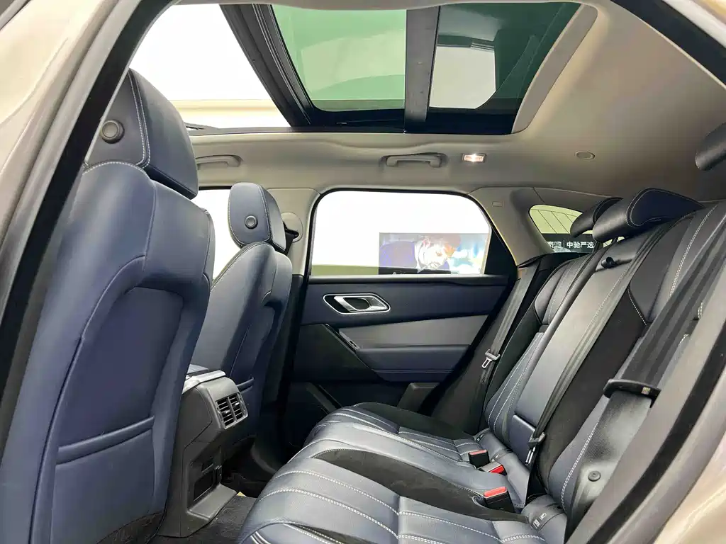 Range Rover Velar 2022 250PS