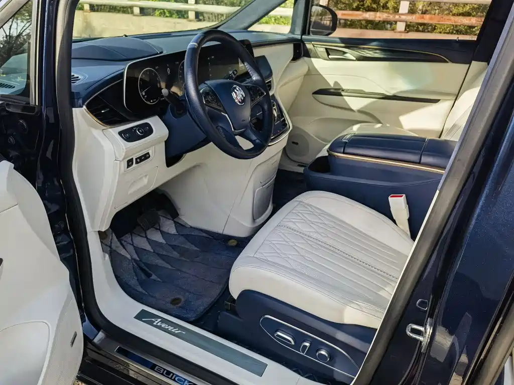 Buick GL8 2021 Avenir Four-Seat Exclusive Edition
