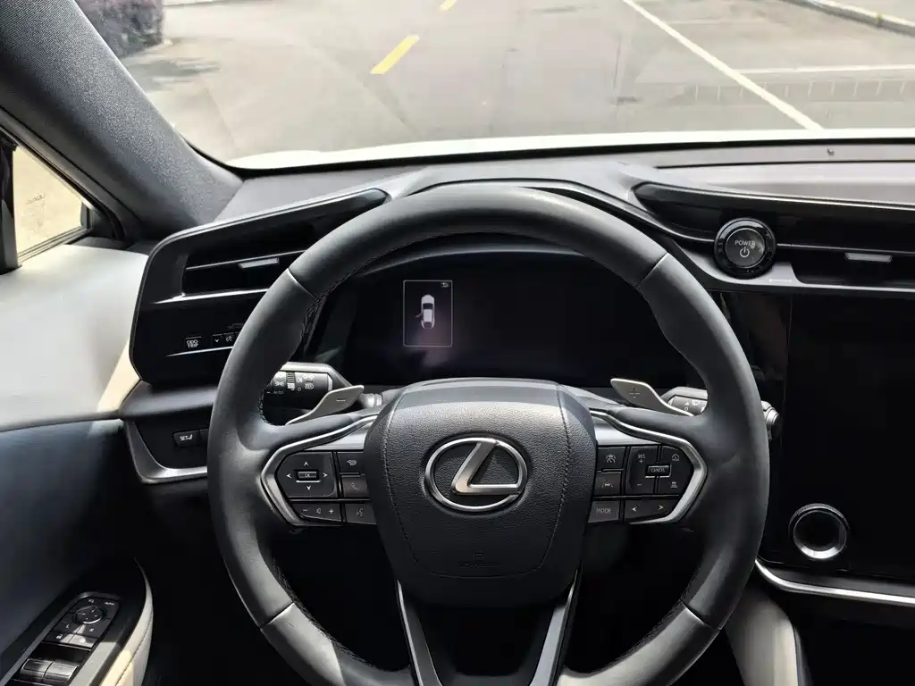 Lexus RZ 2023 450e AWD Luxury Edition
