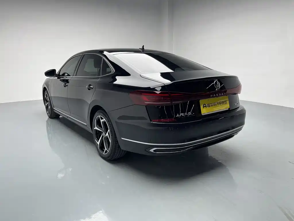 Volkswagen Passat 2024 380TSI Starlight Elite Edition