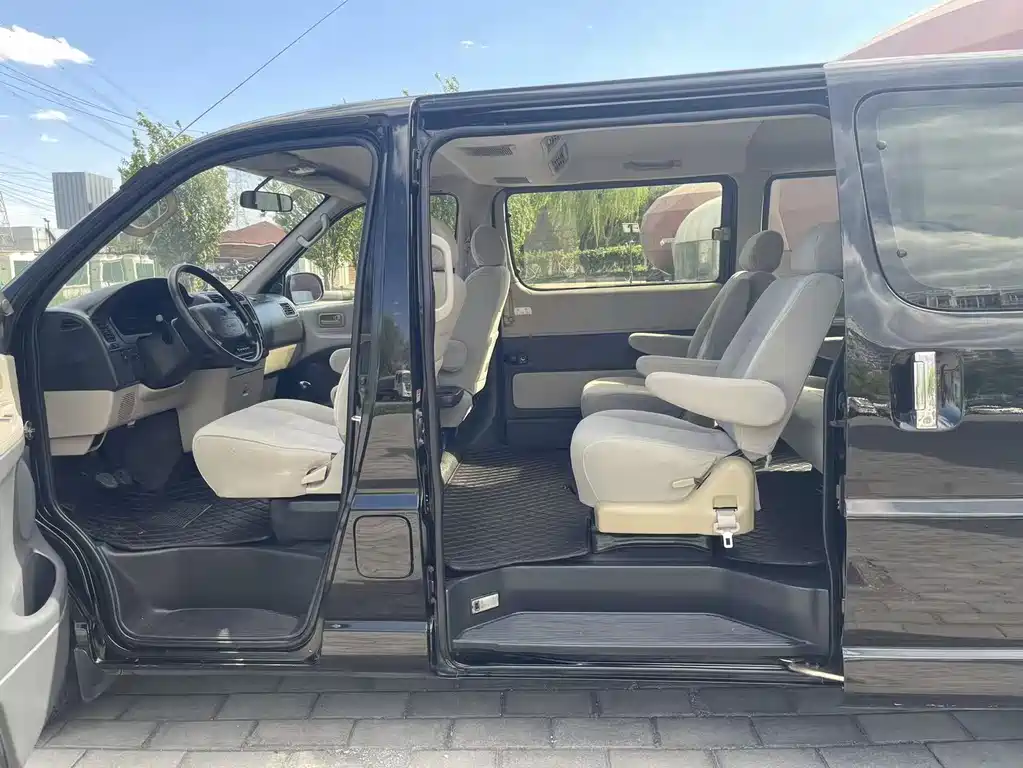 Jinbei Granse 2007 2.7L Business Class Standard 9-Seater 3RZ