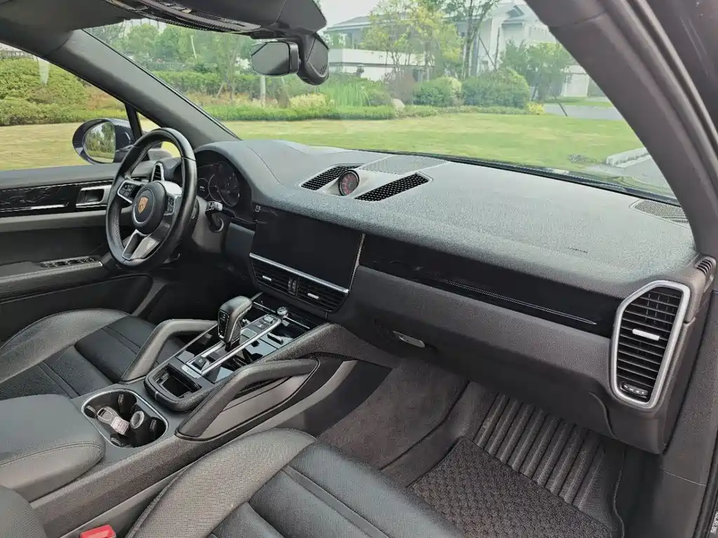 Cayenne 2022 Cayenne 3.0T Platinum Edition