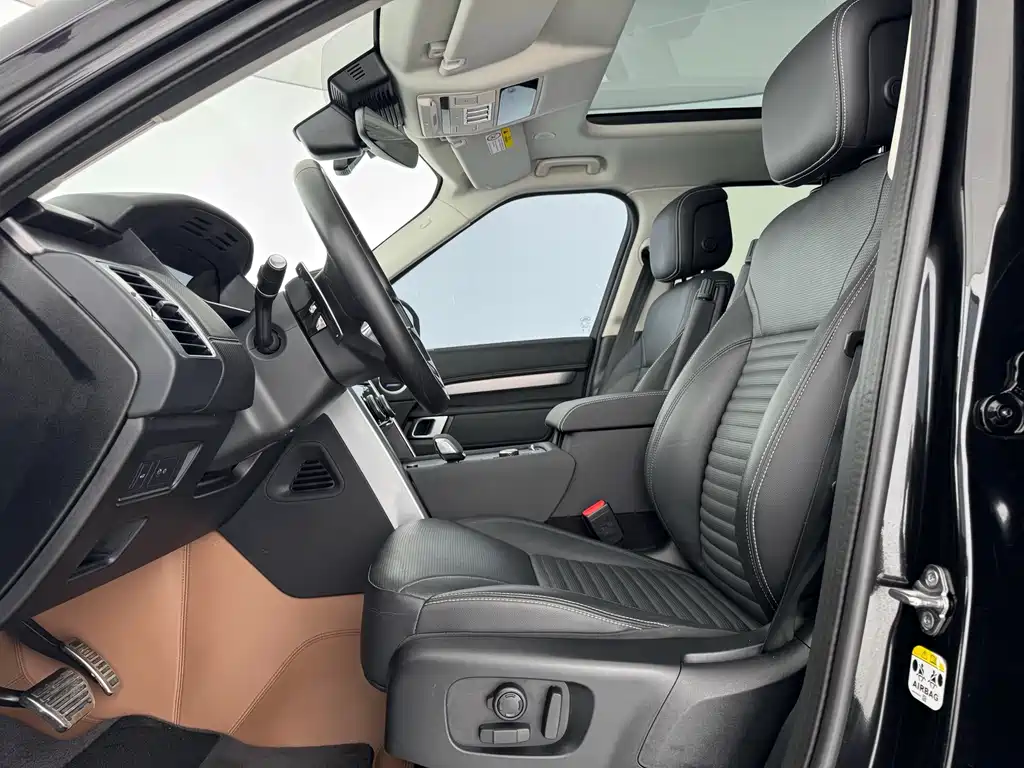 Land Rover Discovery 2024 360PS Dynamic SE