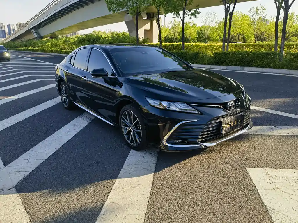 Camry 2023 2.5G Luxury Edition