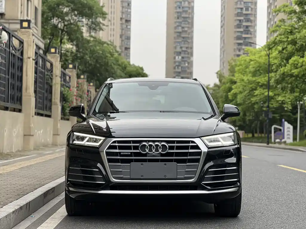 Audi Q5L 2020 45 TFSI Premium Fashion Edition