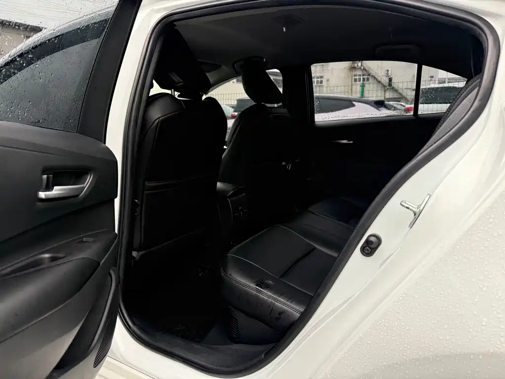 Toyota Levin 2023 Smart Hybrid Dual Engine 1.8L Leading Edition
