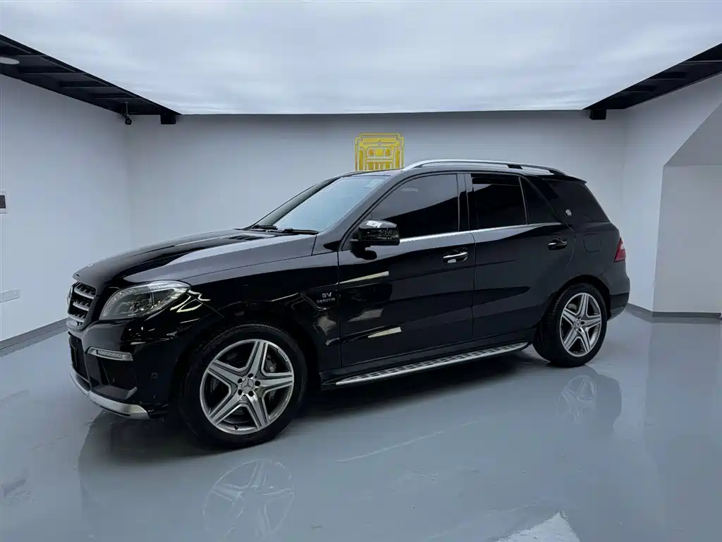 Mercedes-Benz M-Class AMG 2015 AMG ML 63