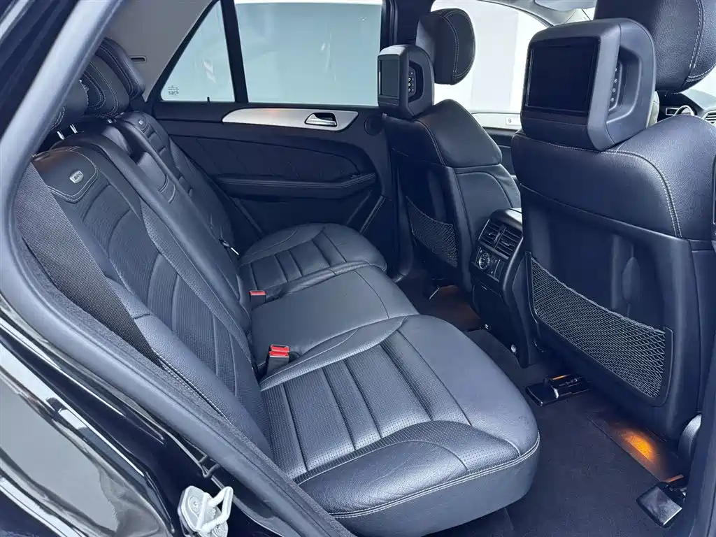 Mercedes-Benz M-Class AMG 2015 AMG ML 63