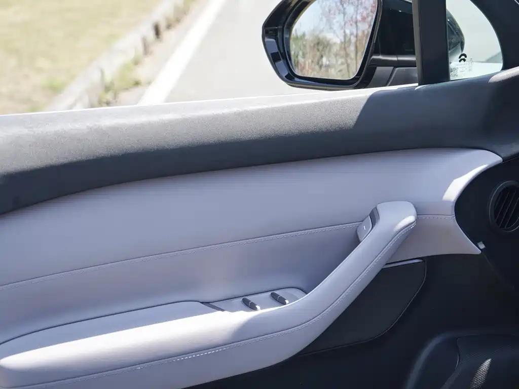NIO EC6 2023 75kWh