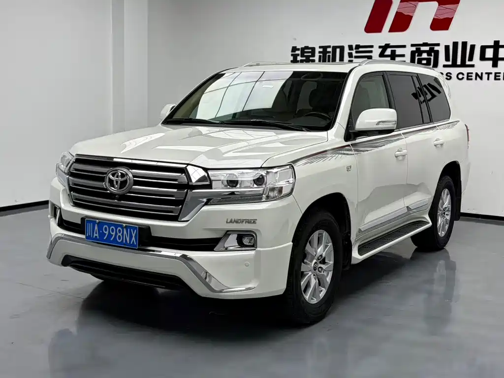 Toyota Land Cruiser (Import) 2017 5.7L VXR