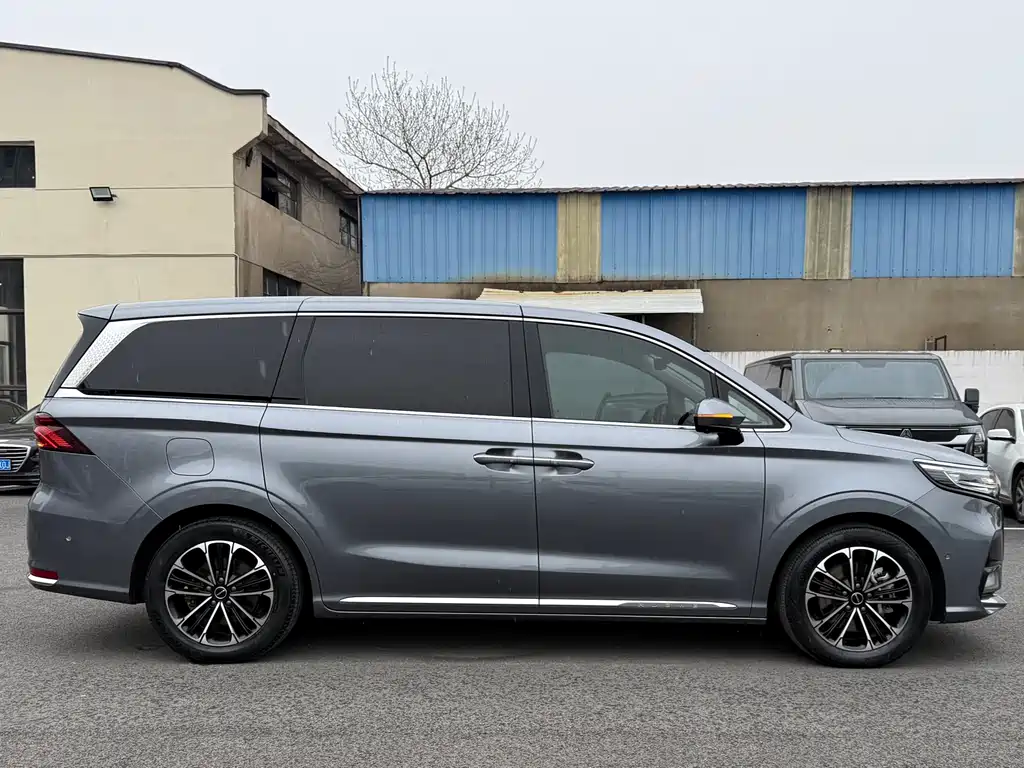 Roewe iMAX8 2021 400TGI Supreme Series Ultimate Edition