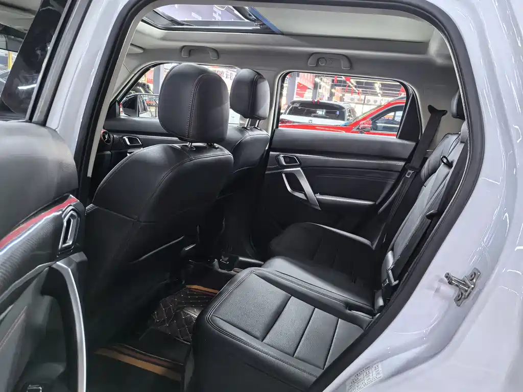 Beijing BJ20 1.5T CVT Luxury