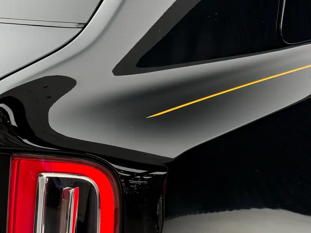Cullinan 2020 Black Badge