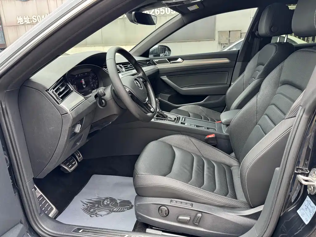 FAW-Volkswagen CC 2019 330TSI Meiyan Edition China V
