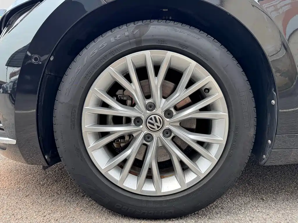 FAW-Volkswagen CC 2019 330TSI Meiyan Edition China V