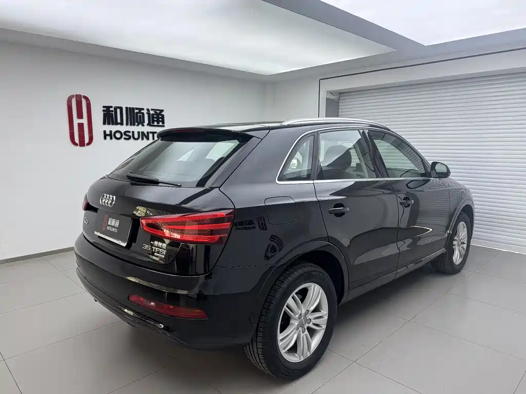 Audi Q3 2013 35 TFSI quattro Technik