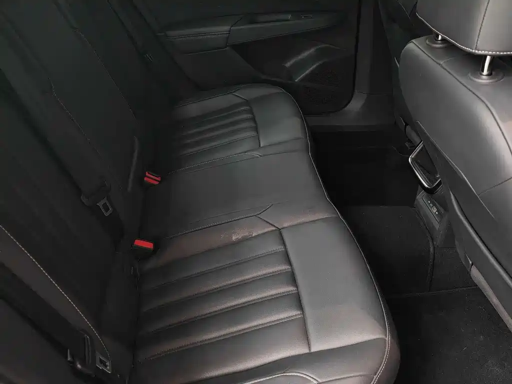 Passat 2024 280TSI Business Edition