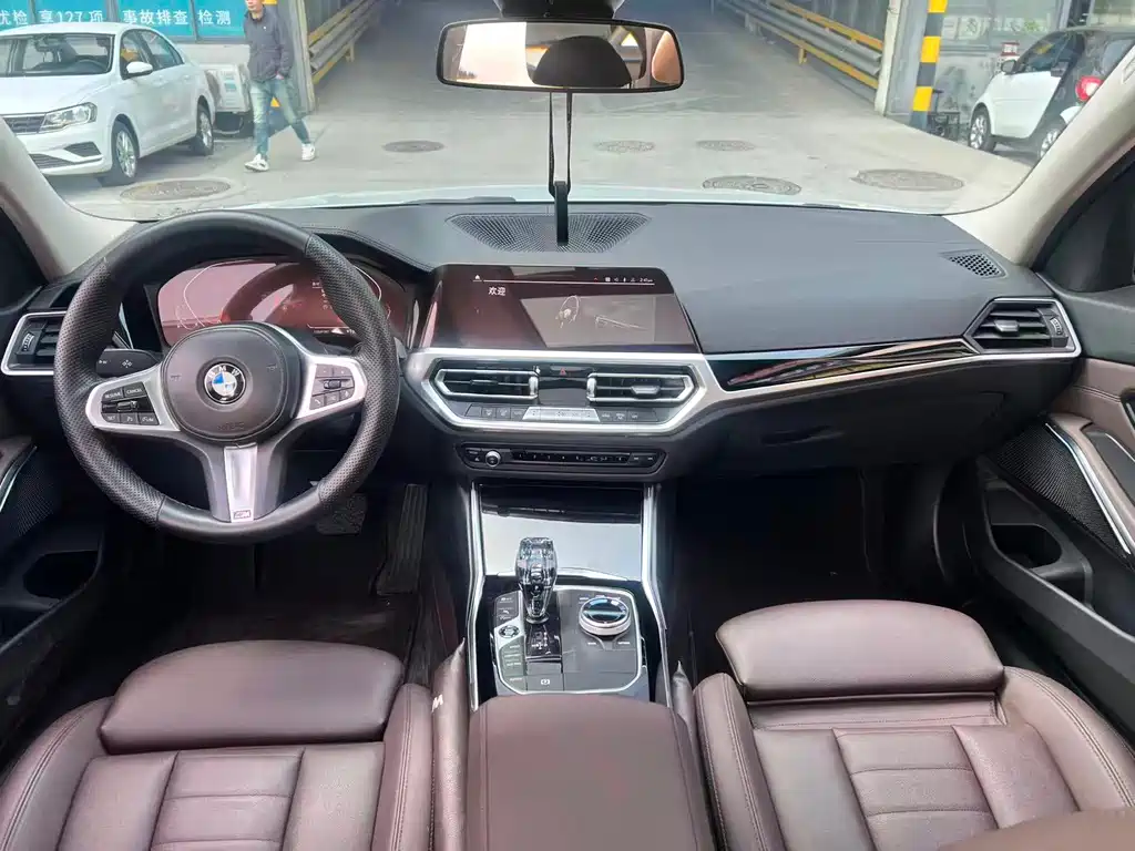 BMW 3 Series 2021 320Li M Sport Package