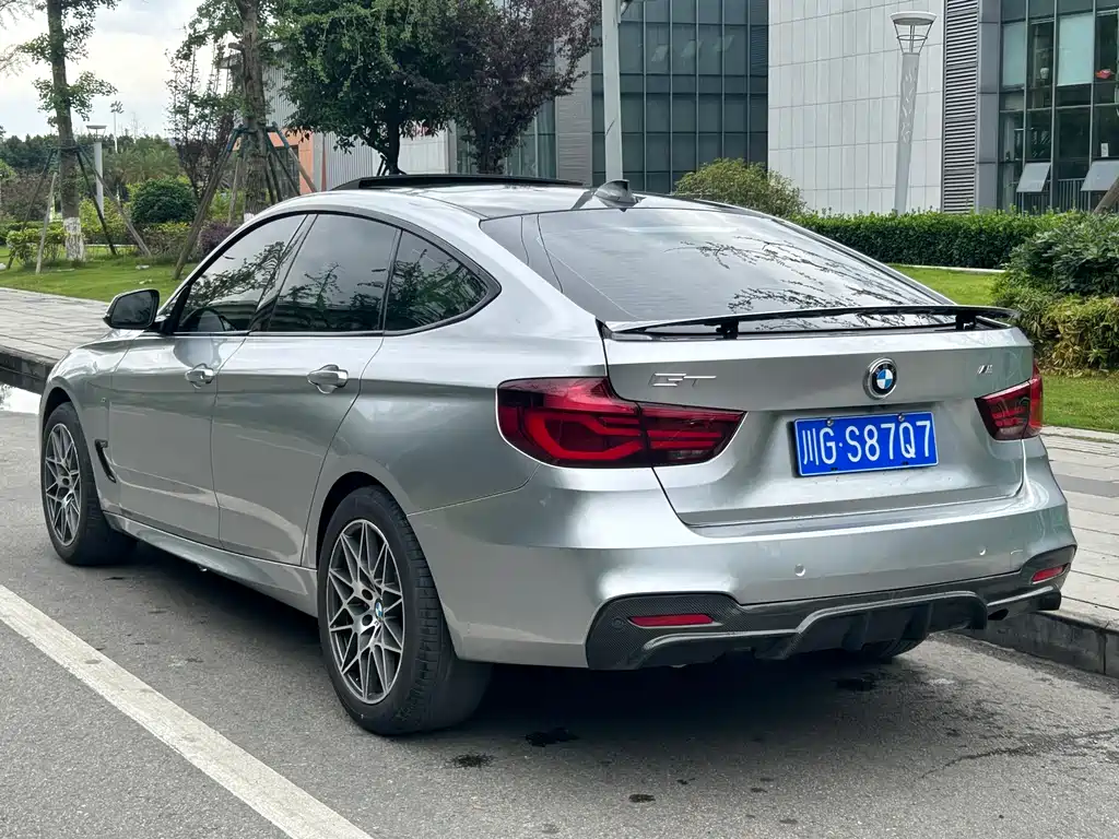 BMW 3 Series GT 2020 320i M Sport Package