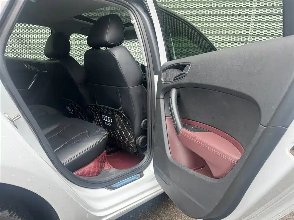 Audi A1 2013 30 TFSI Sportback Ego