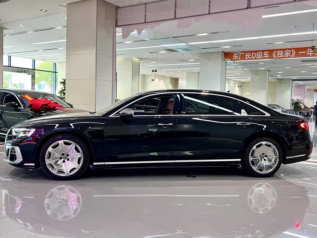 Audi A8L Horch Founder Edition Legend 2022