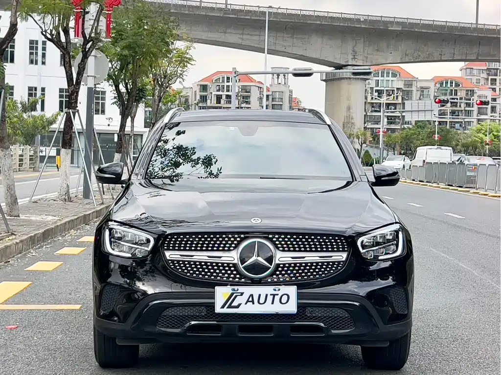 Mercedes-Benz GLC 260 L 4MATIC Dynamic Edition (2020 Facelift)