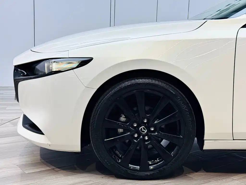 Mazda3 Axela 2022 2.0L Automatic Zhiya Obsidian Edition