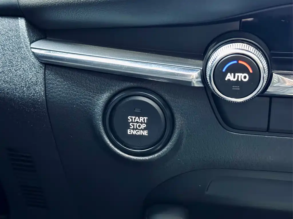 Mazda3 Axela 2022 2.0L Automatic Zhiya Obsidian Edition