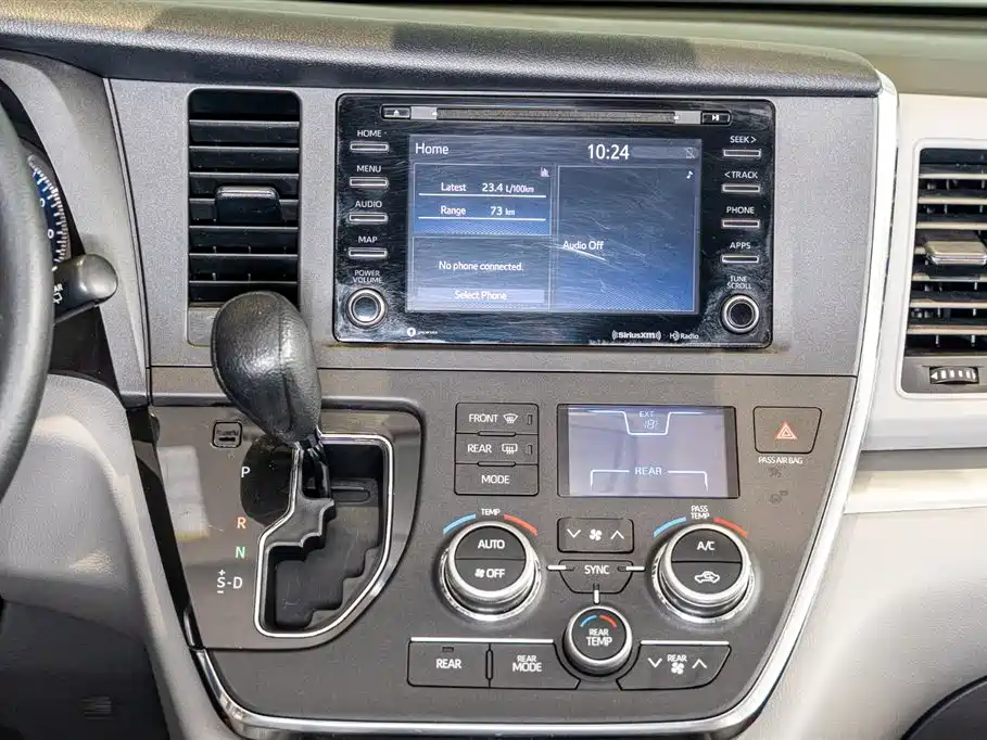 2018 Toyota Sienna 3.5L US Spec