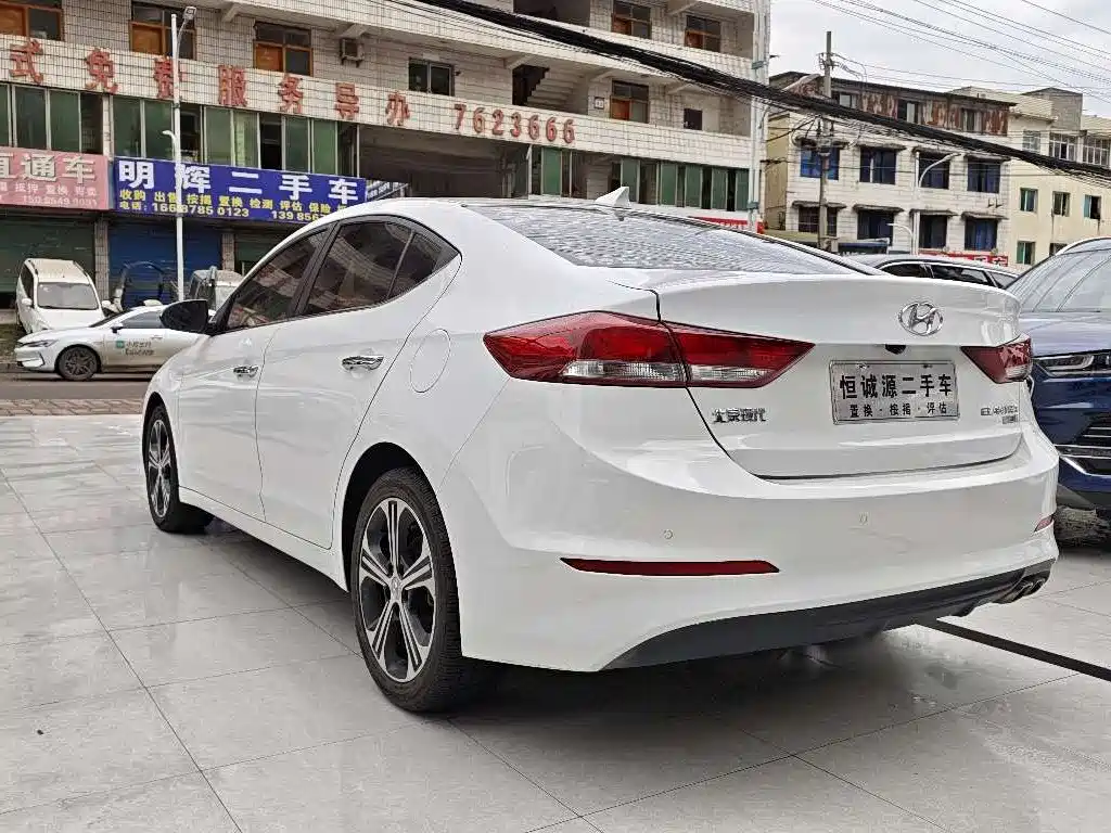 Hyundai Elantra Lingdong 2018 1.4T DCT Xuandong Vitality Edition