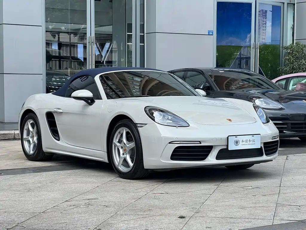 Porsche 718 Boxster