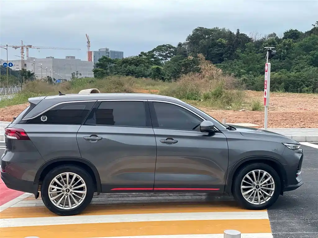 Changan Oshan X7 PLUS 2022 1.5T Blue Whale Edition Automatic Prestige