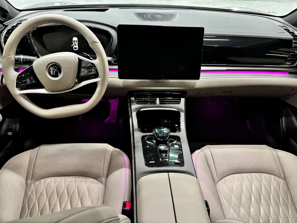 BYD Han 2025 DM-i 125KM LiDAR Intelligent Driving Edition