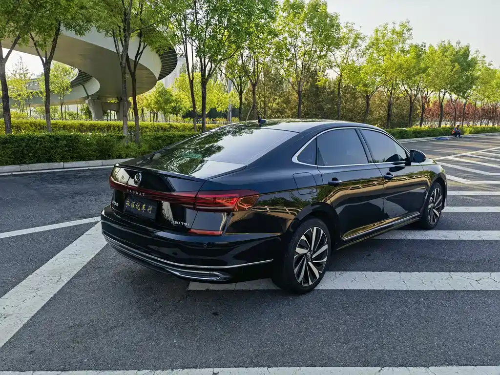 Passat 2022 330TSI Starlight Elite Edition