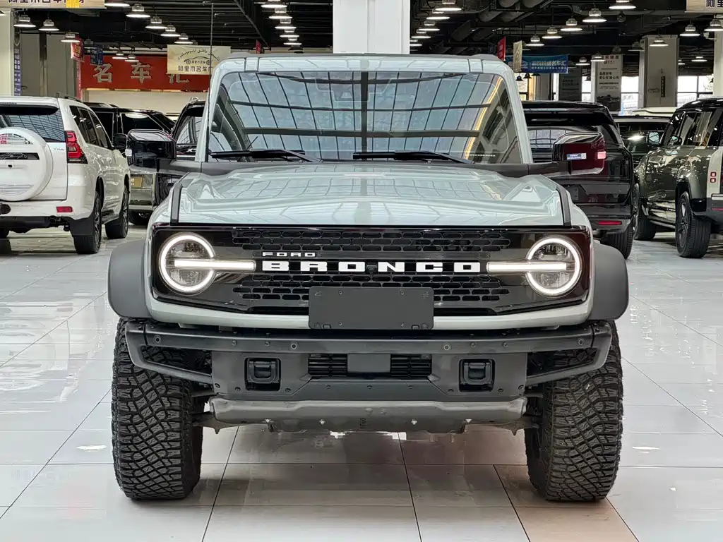 Ford Bronco 2024 2.3T Badlands