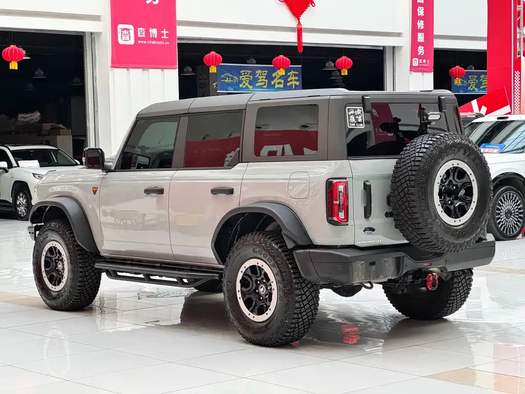 Ford Bronco 2024 2.3T Badlands