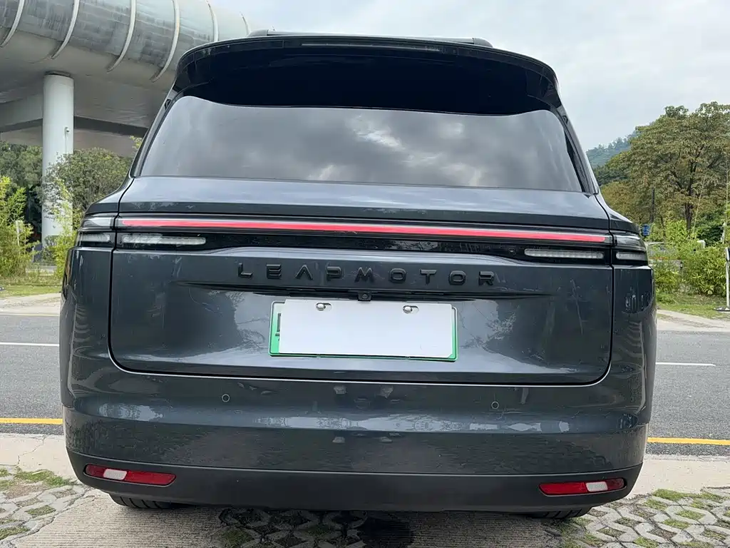 Leapmotor C16 2024 EREV 200 Premium Edition