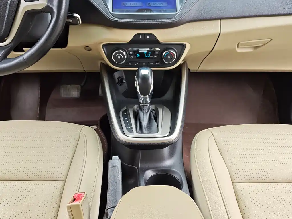 Ford Escort 2015 1.5L Automatic Fashion Edition