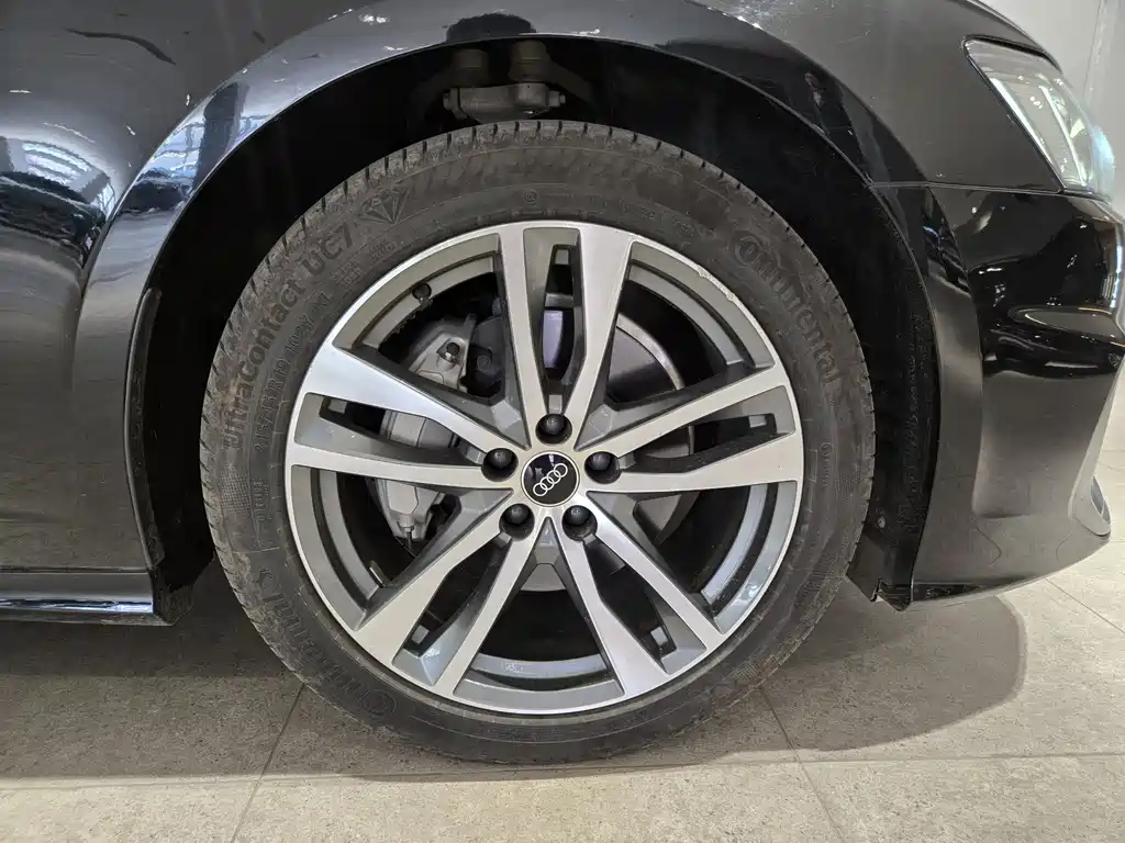 Audi A6 Avant 45 TFSI