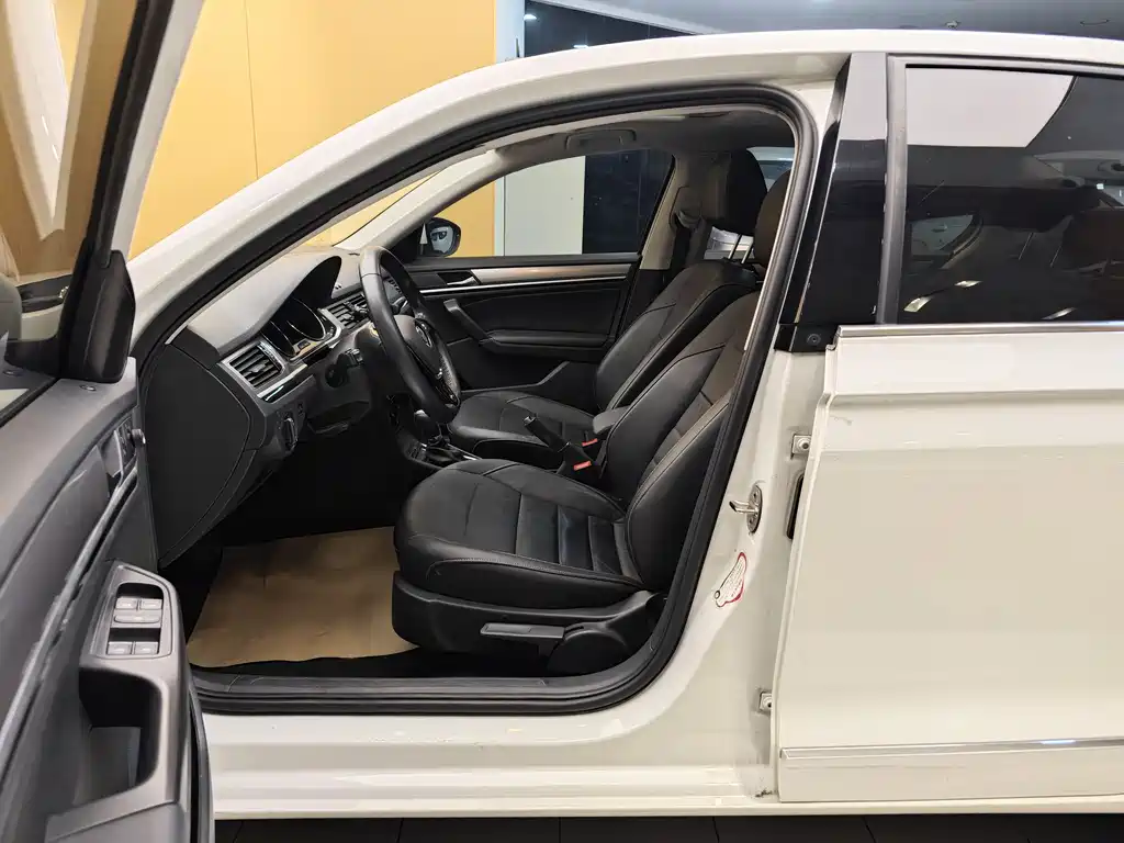 Bora 2018 1.5L Automatic Comfort