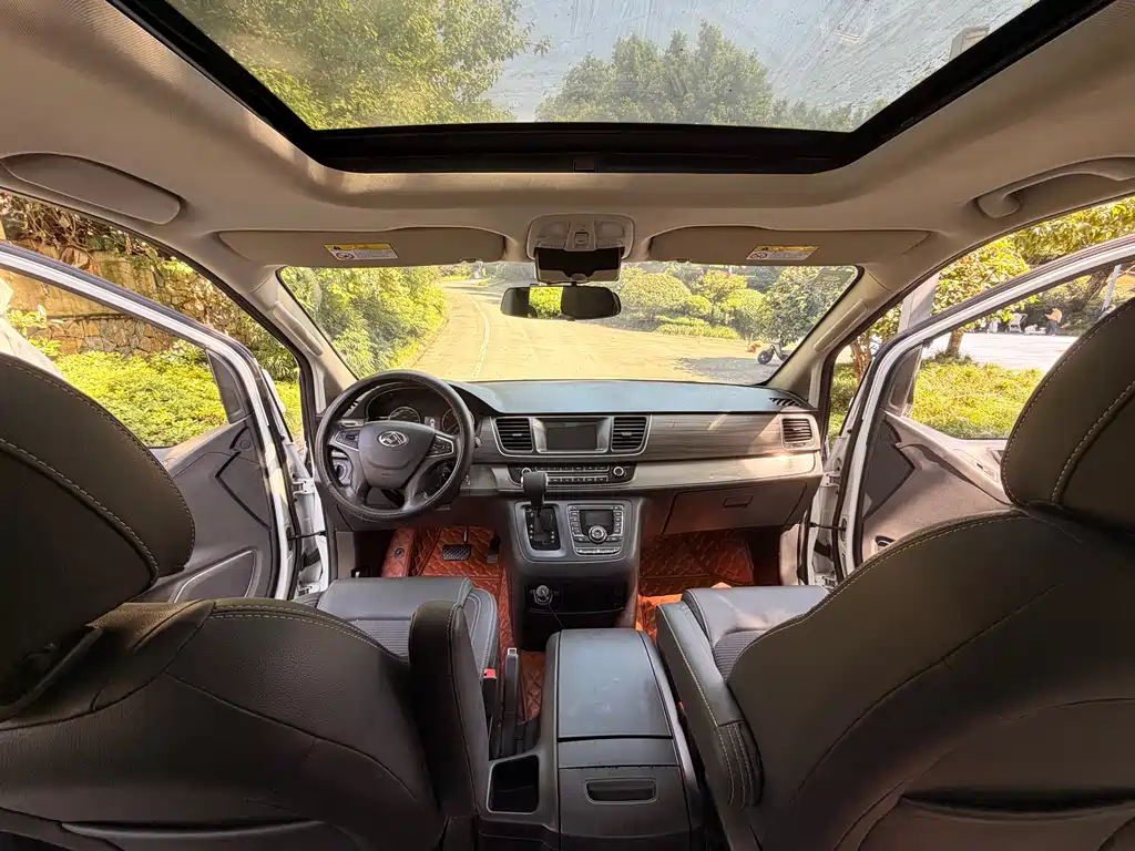 Maxus G10 2019 PLUS 2.0T Automatic Elite Edition China VI